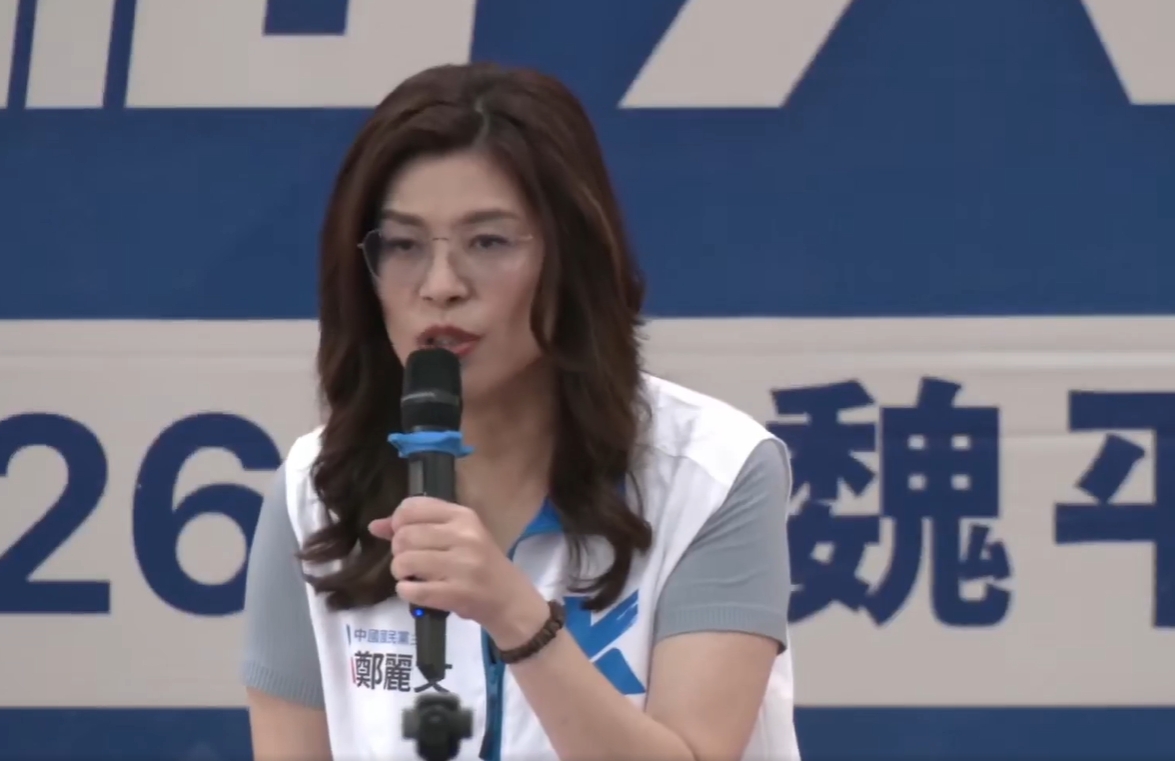 鄭麗文7月28日以來已第4度親赴彰化輔選,然而國民黨籍彰化縣長王惠美卻接連缺席黨內活動。(翻攝自臉書@鄭麗文)