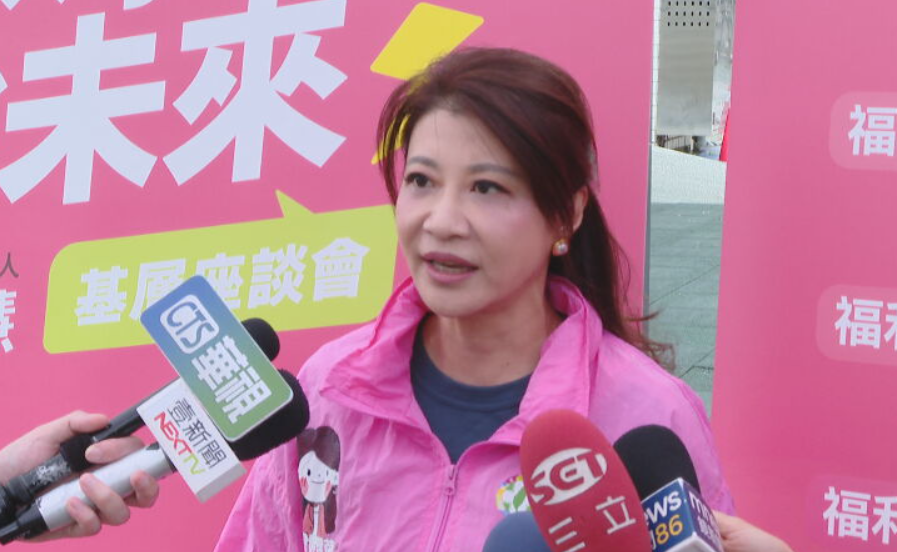 林楚茵受訪時談鄭麗文訪美一事。