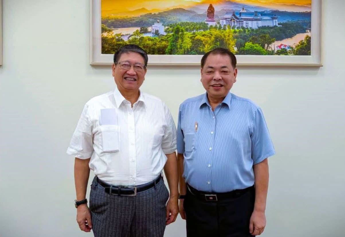 陳見賢再度發文表態團結,並疑似暗諷國民黨新竹縣長參選人、妙天禪師弟子徐欣瑩。(翻攝自FB@陳見賢)