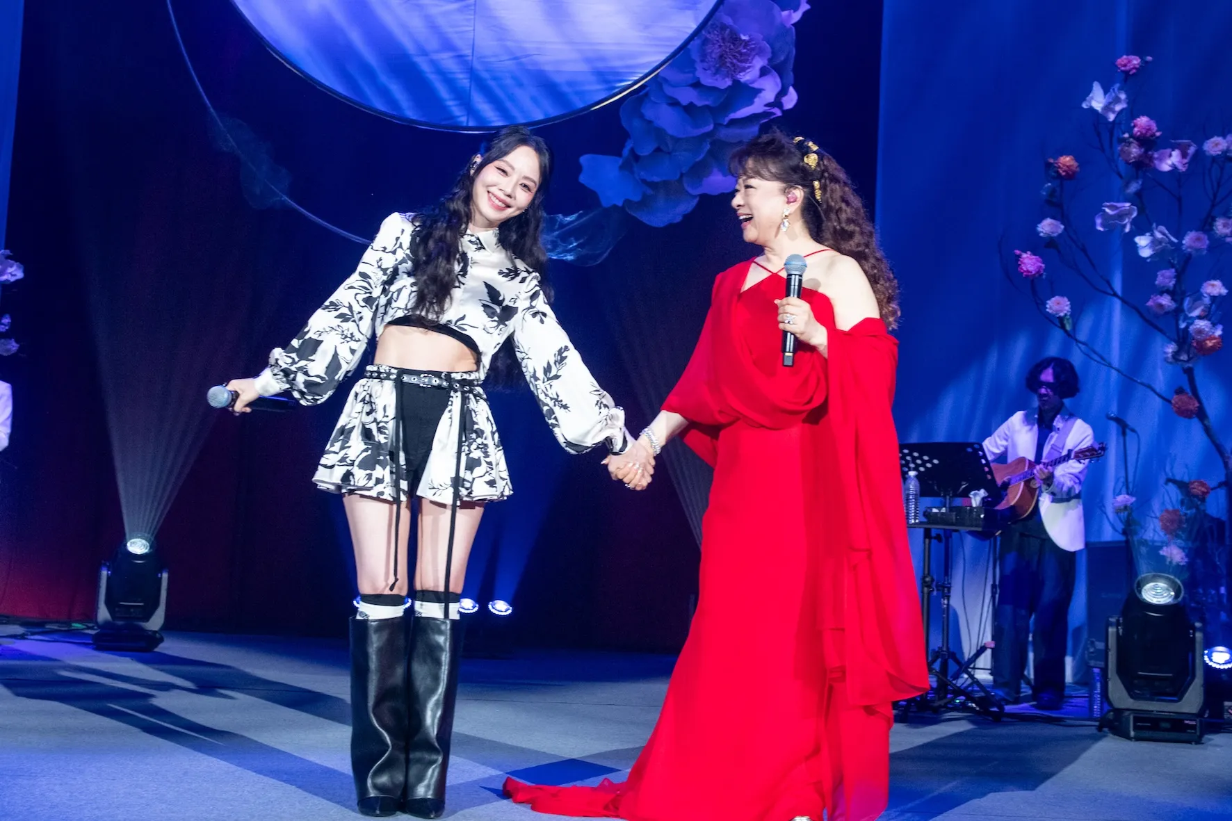 翁倩玉60週年演唱會迎孫淑媚　重逢憶《陽光女子合唱團》笑虧「眼鏡醜得要死」