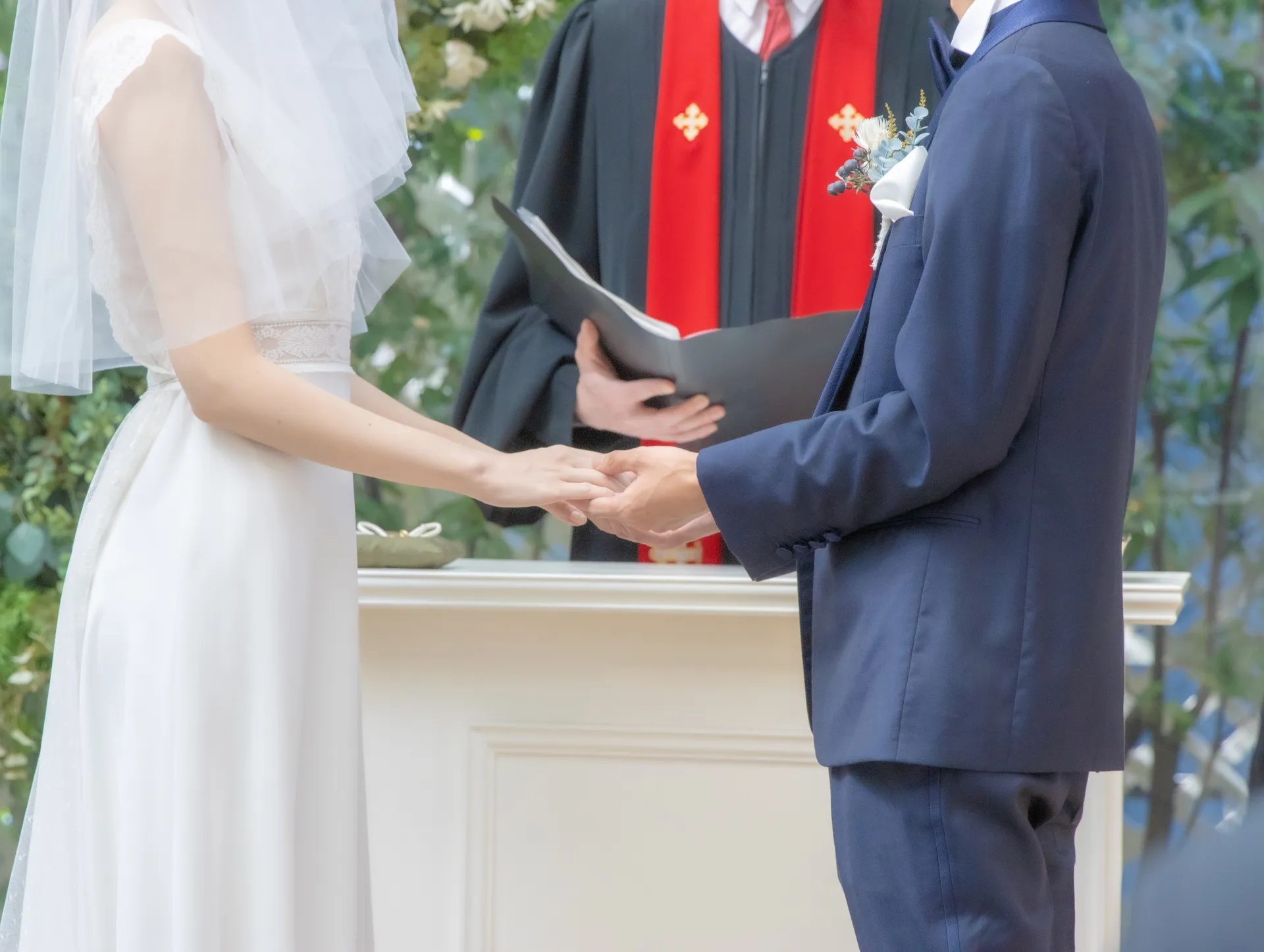 擁8家連鎖超商母女奇葩徵婚　求嫁「父子檔」理由藏洋蔥