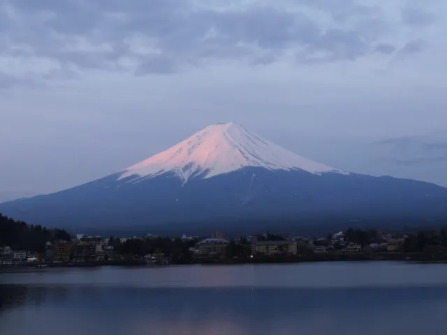 死因曝光！富士山血案台女遭割喉亡　室友涉重嫌「行凶菜刀竟是跟團途中買的」