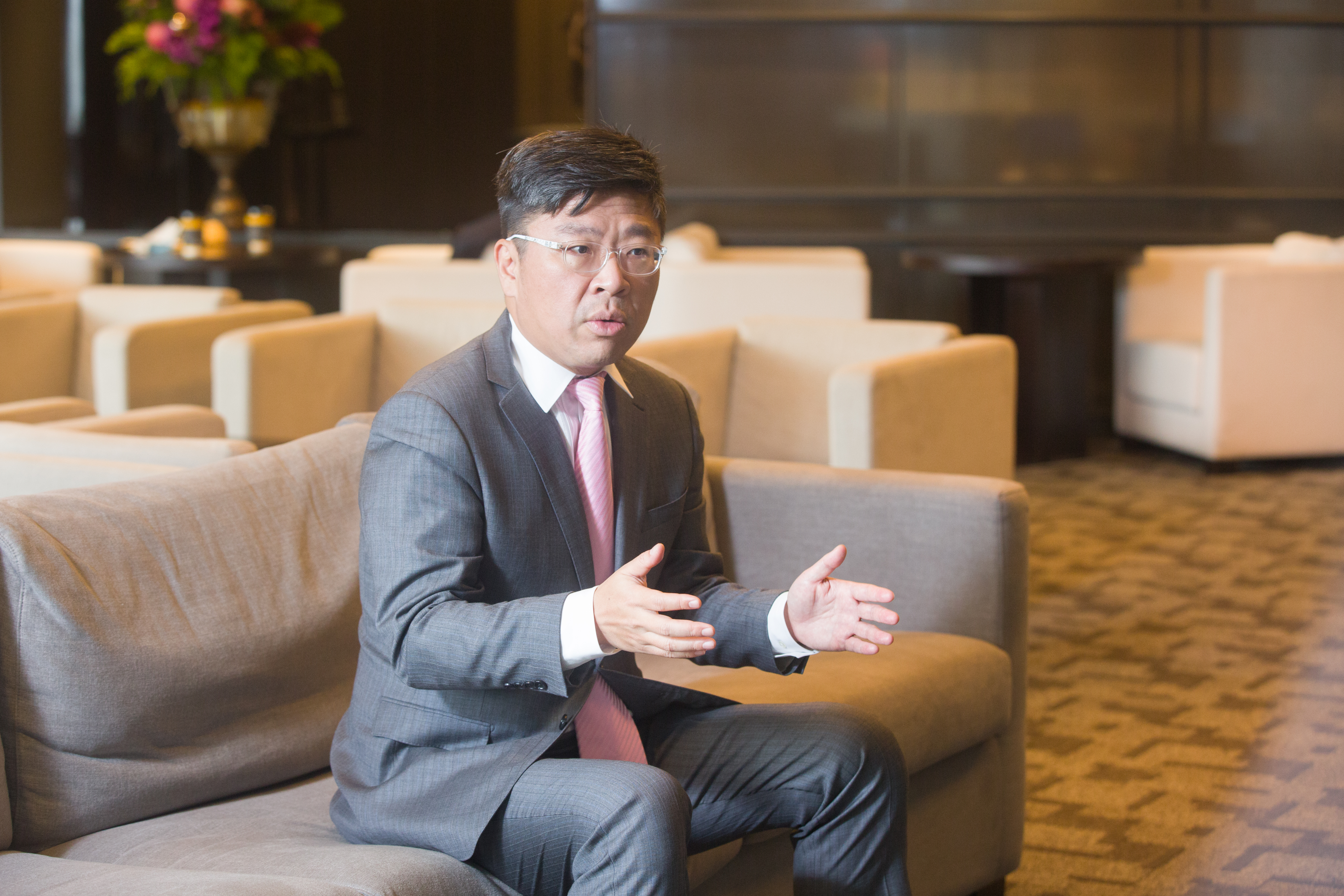 台新投顧與元富投顧今日合併,由台新投顧副董事長、也是首席經濟學家李鎮宇主持。