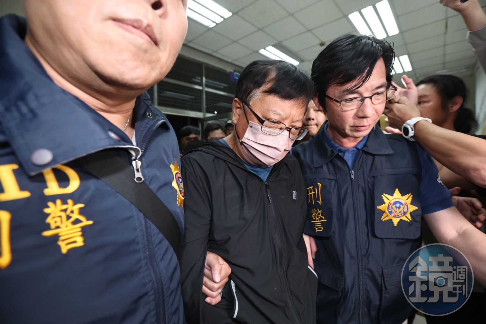 橋頭地方法院近日針對此逃亡案審結,認定徐漢是整起計畫的主要策劃者,依共同犯毀棄、隱匿公務員職務上掌管物品罪,判處其有期徒刑2年8個月。(讀者提供)