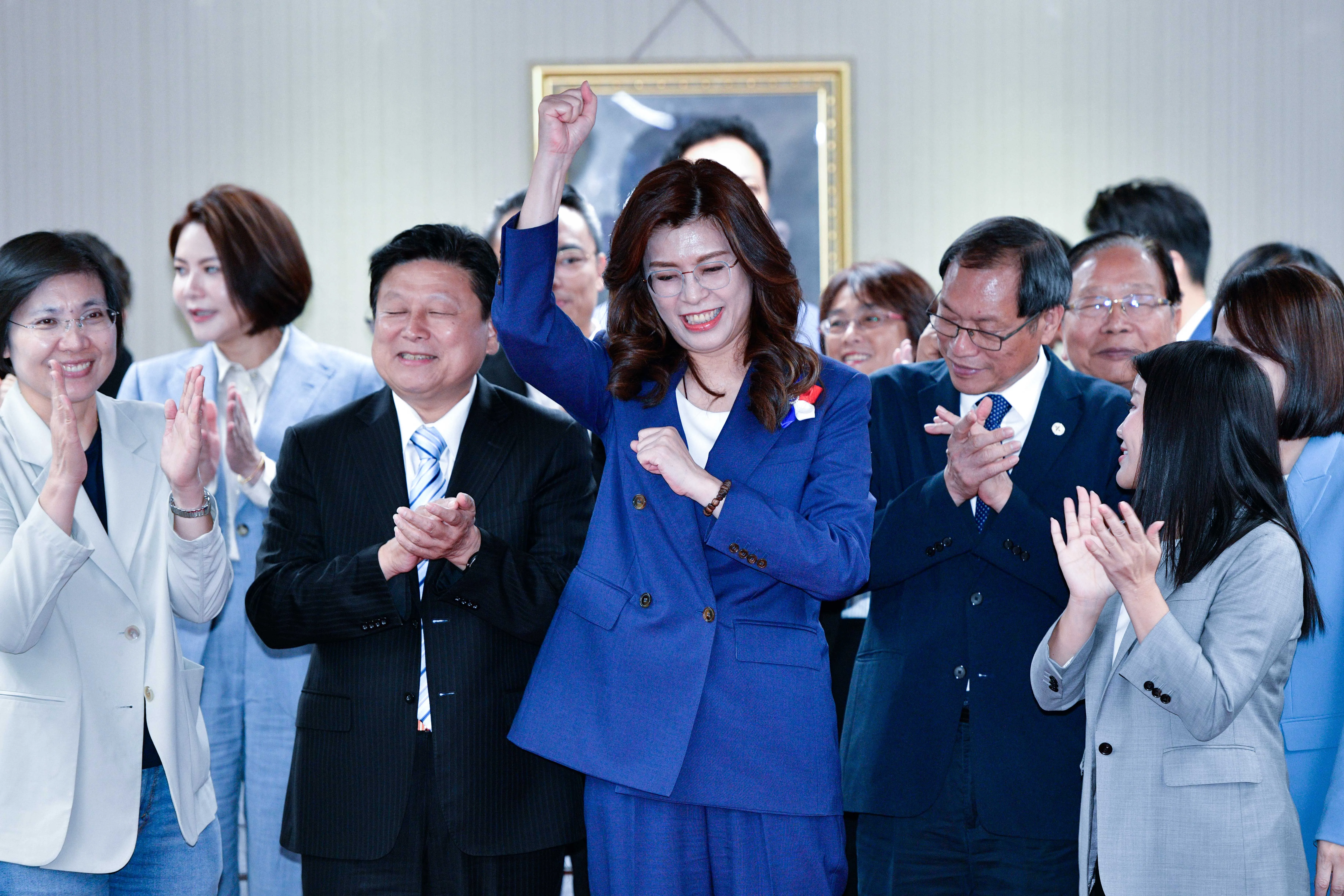 大選前要三讀！國民黨拍板推動「普發2萬」　陳以信：民進黨若反對能讓選民看清