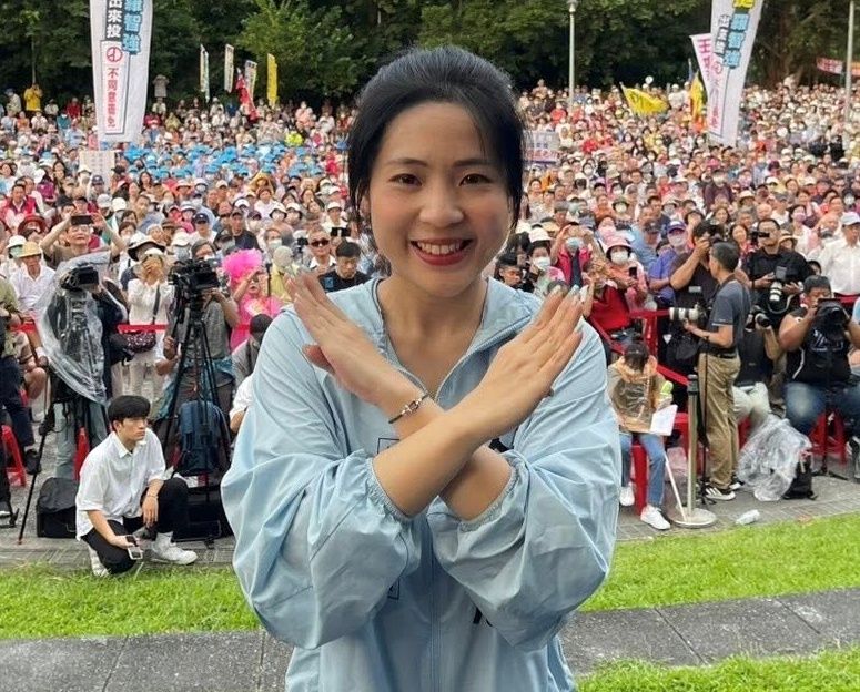 國民黨立委徐巧芯怒告粉專「無良公關」管理員。(翻攝自徐巧芯臉書)