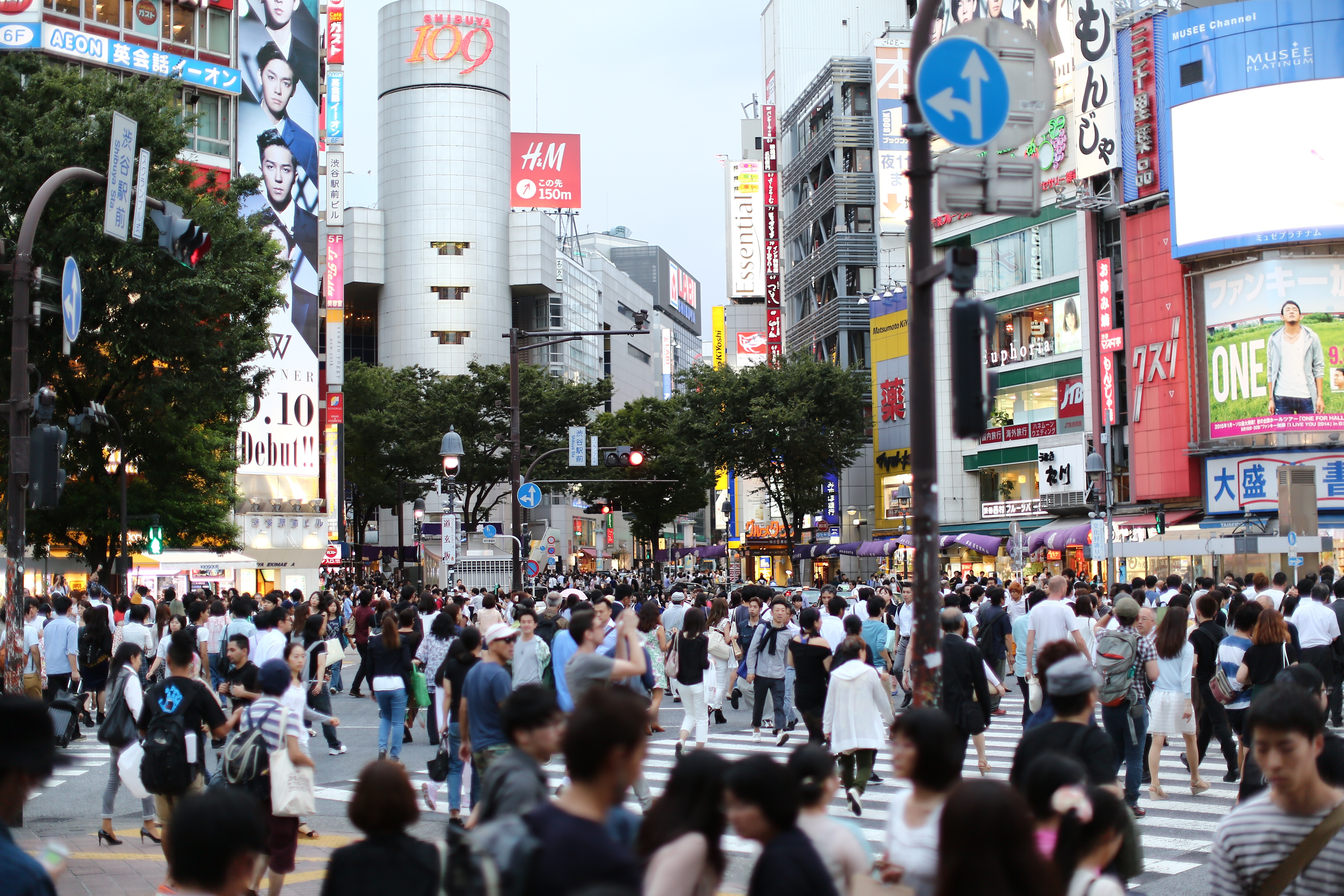 東京消防廳指出,截至昨日21時,東京都內已有8歲至94歲共142人疑似中暑送醫;示意圖。(pixabay/Image by 二盧 )