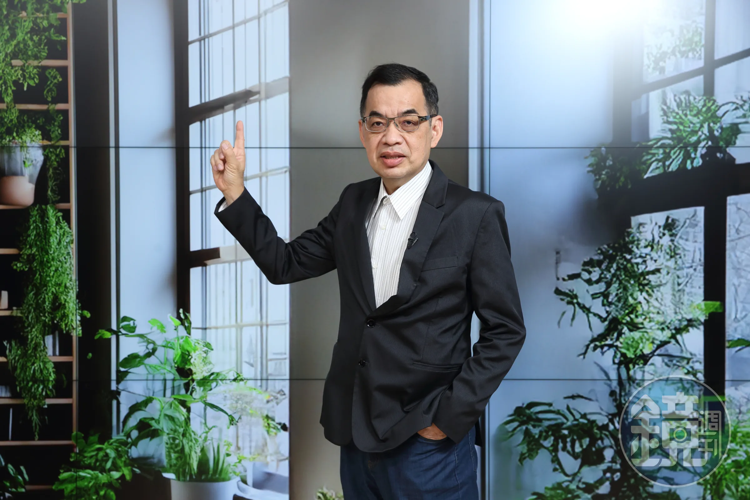 錢鏡你家2／跌深後買什麼？億元教授喊台積電3000元　點名下一波主角