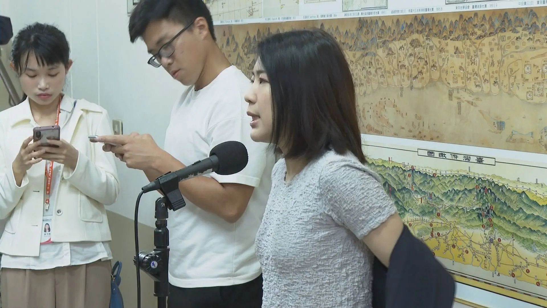 苗博雅整理「高檔時尚穿搭史」　徐巧芯爆氣回：難道要我脫光
