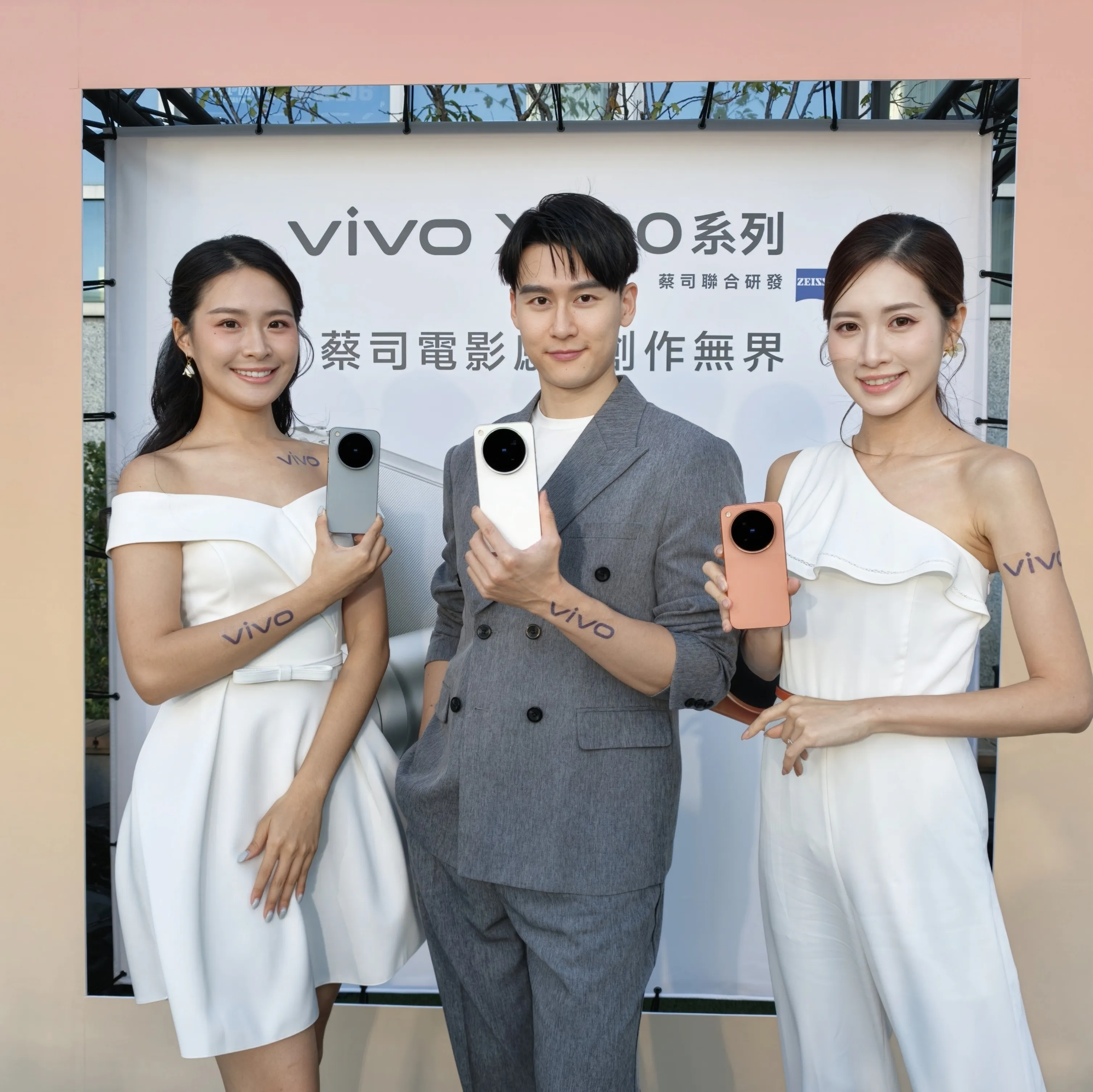 坦承記憶體漲幅很頭痛 vivo台灣總座祭早鳥優惠：不怕人來吃