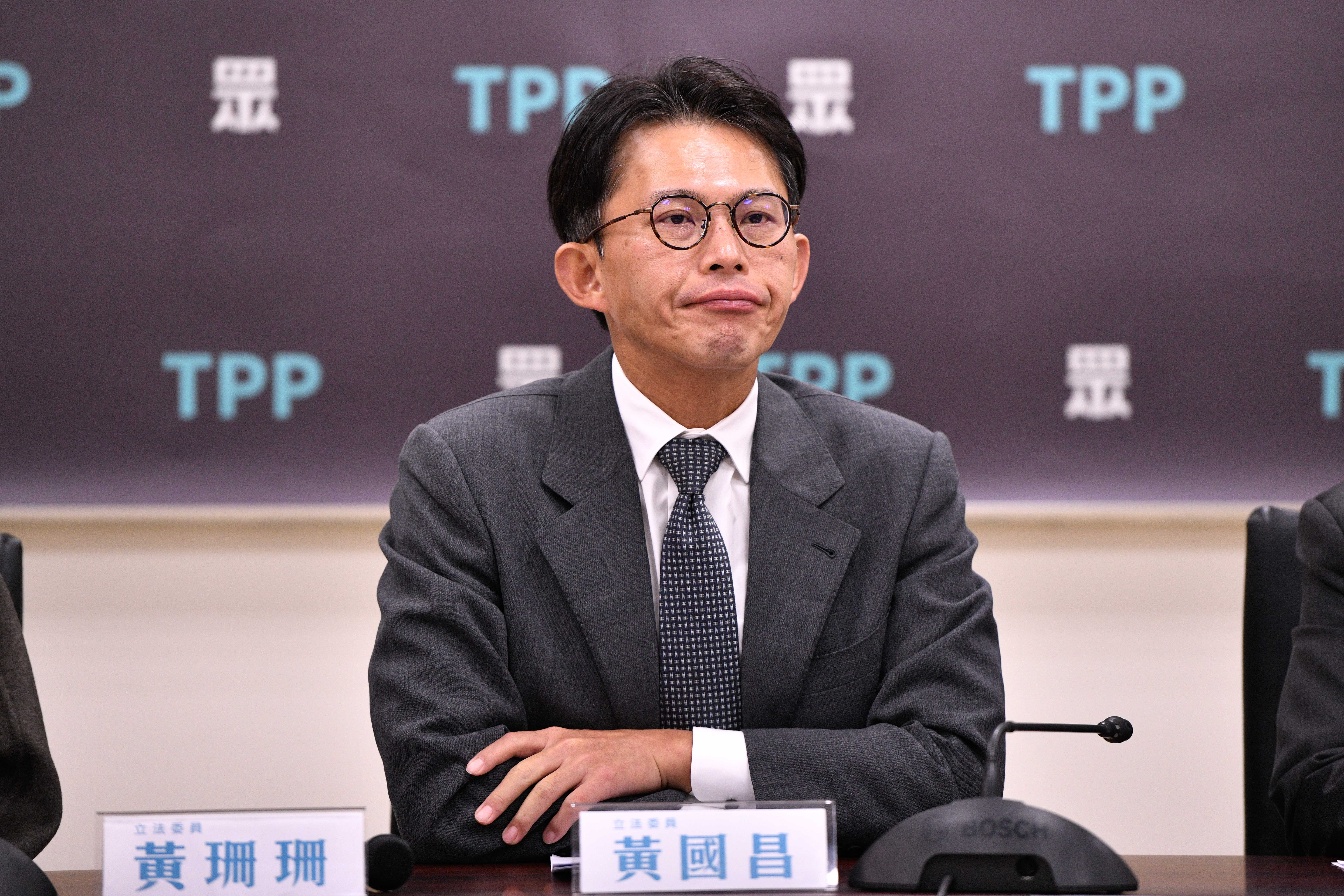 民眾黨黃國昌稱與自己跟紅派大老廖了以沒什麼直接接觸,被黃光芹大酸昌不敢否認。(鏡報李智為攝)