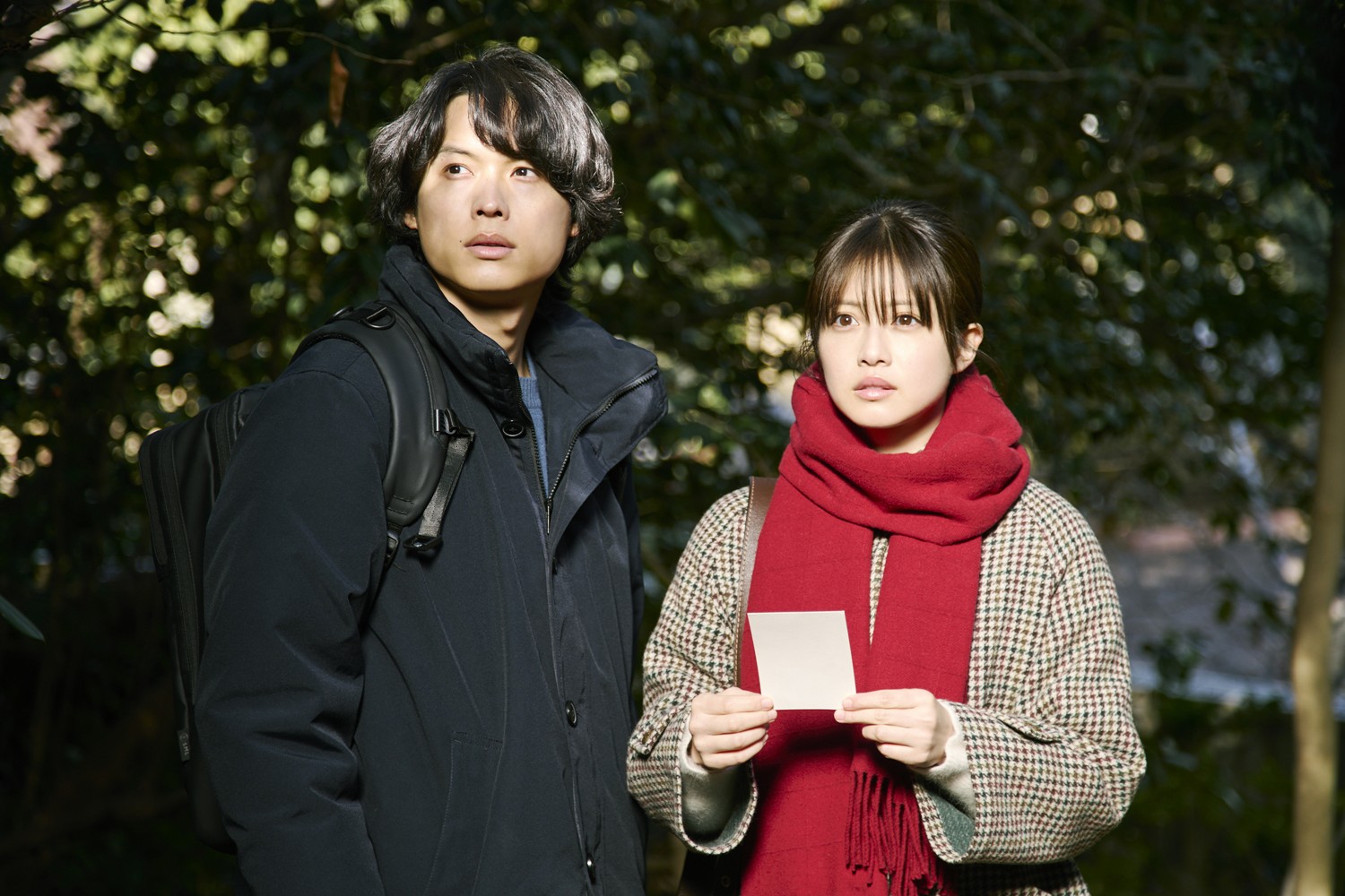 《天鵝與蝙蝠》演員松村北斗、今田美櫻將來台宣傳電影。(車庫娛樂提供)