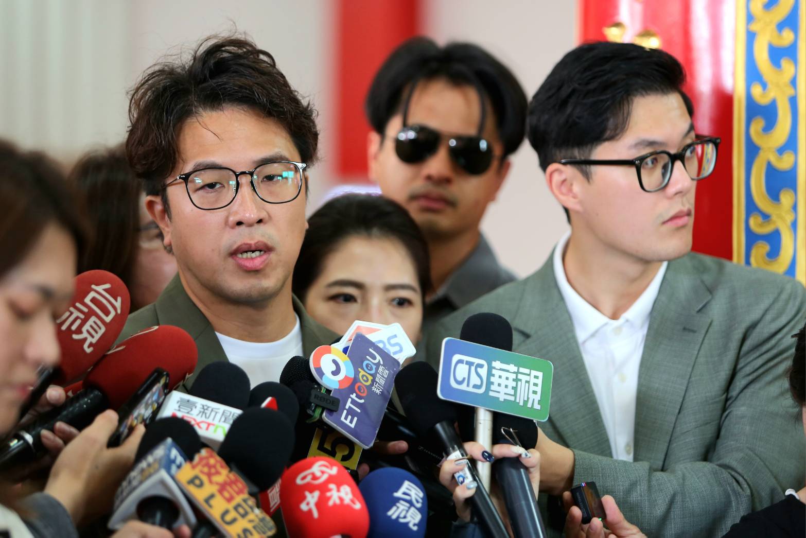 沈伯洋痛批藍白又來了,「硬是要來通過這樣的法案,那恕我們就是說真的,對這件事情我們不予出席」。(鏡報姜永年)