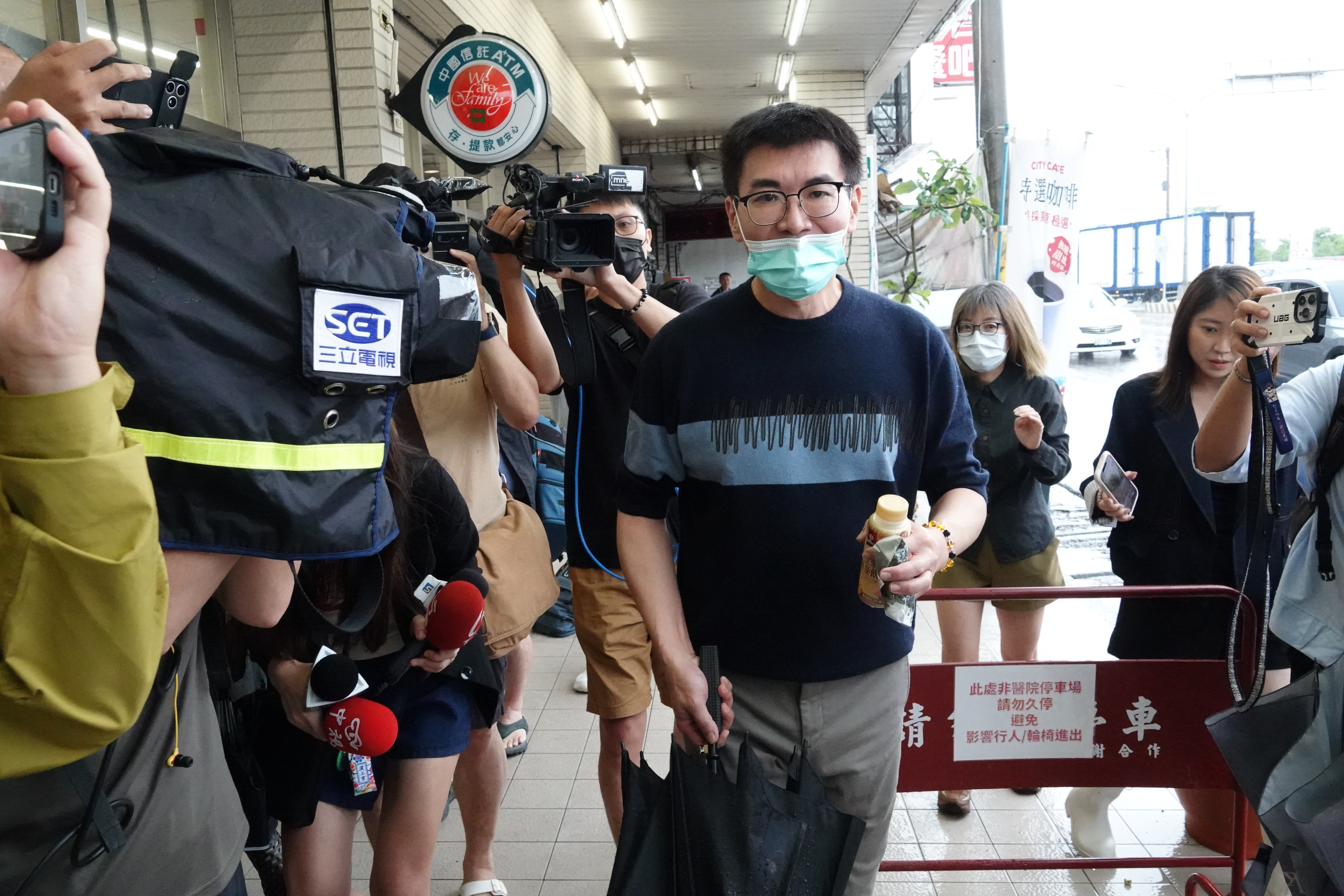 兆福診所房產由陳幸妤「配偶贈與」移轉至趙建銘(圖)名下,龐大的貸款壓力及長期婚內冷暴力,才讓陳幸妤選擇寧願接受鉅額保密條款,也要結束這段婚姻。