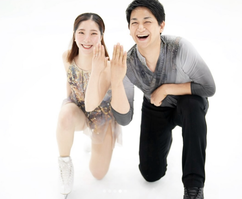 冰上CP成真！日本花滑金牌「璃來龍」宣布訂婚　甜笑秀鑽戒升格人生伴侶