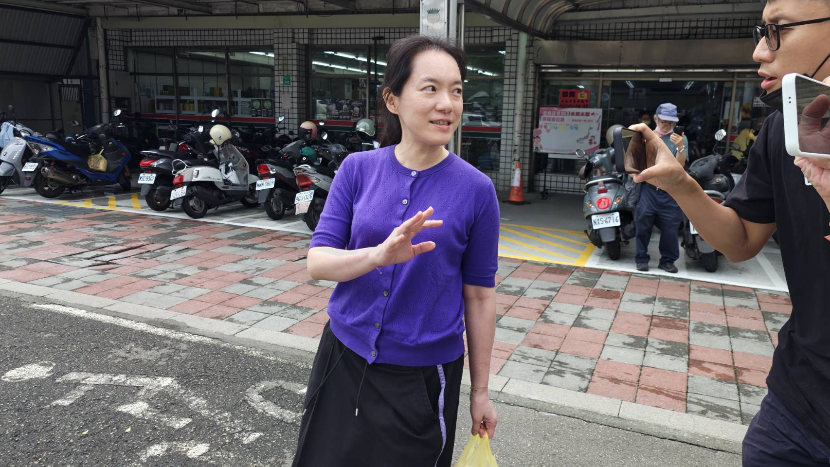 陳幸妤的房地產以「配偶贈與」方式過户給趙建銘,離婚後貸款卻留在自己身上。