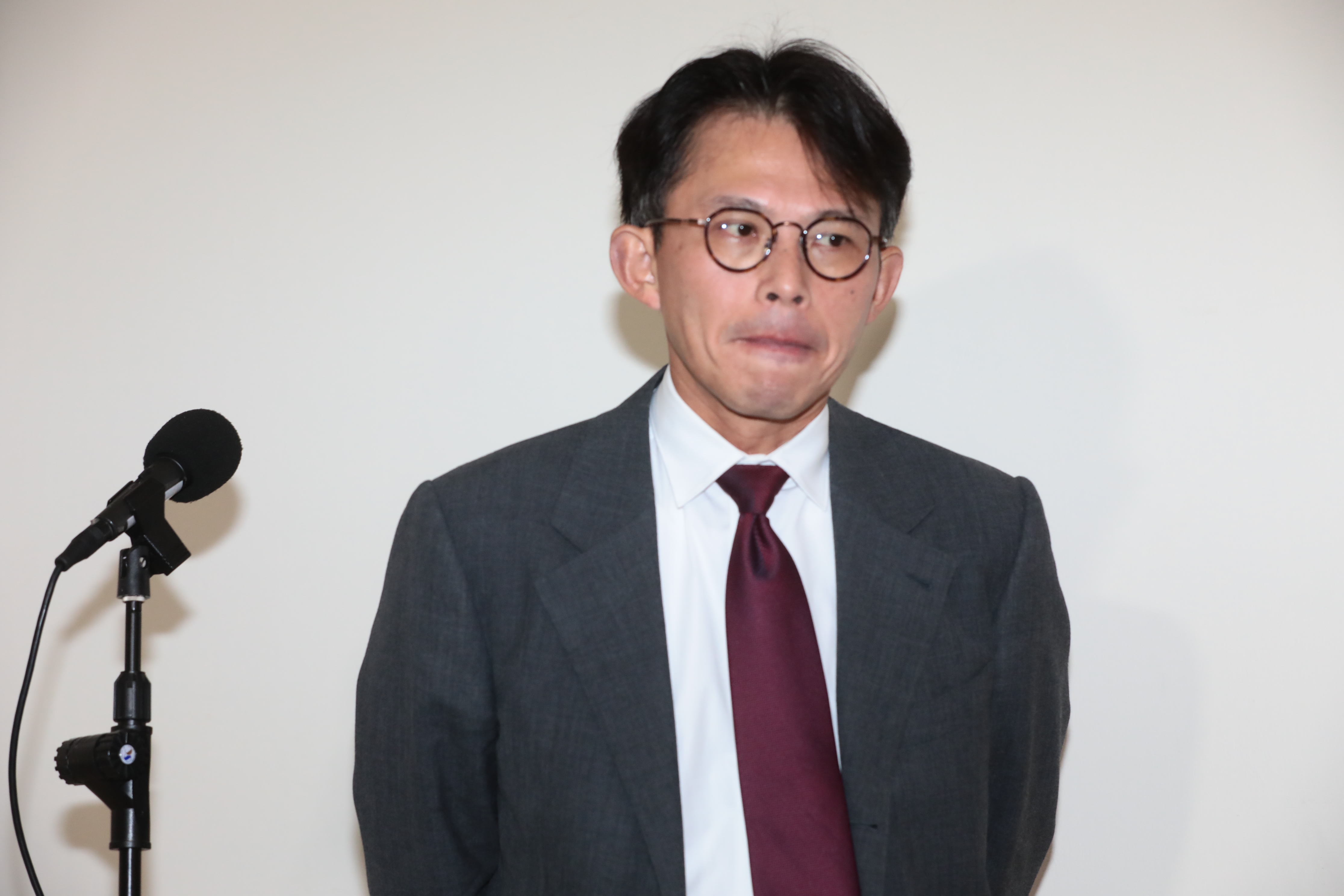 黨主席黃國昌昨天狠酸退黨楊寶楨,「我很少看到有人參選,是用嘴巴在參選的」。(鏡報林煒凱攝)