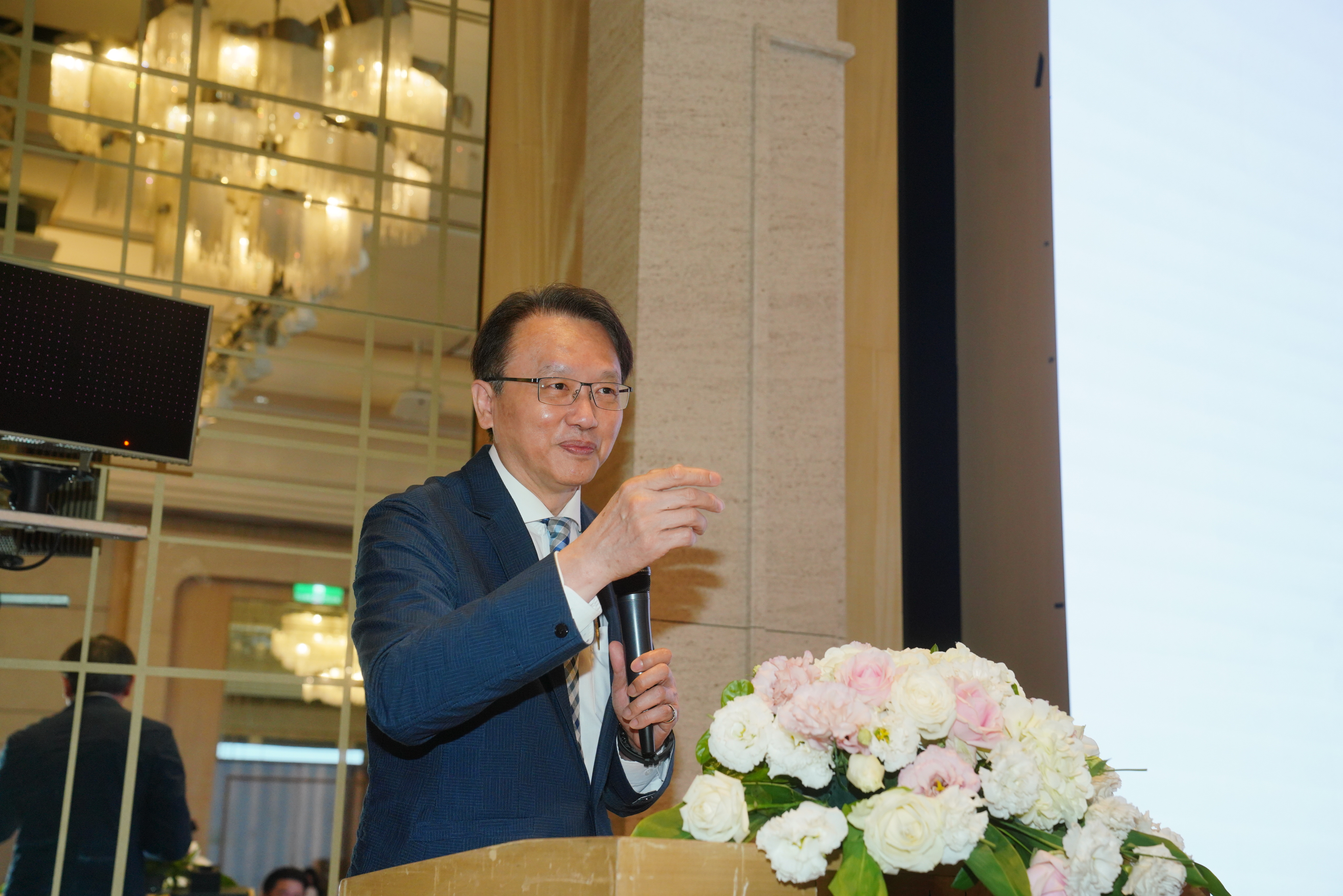 宏碁集團董事長陳俊聖大呼電腦公會工作有夠硬!