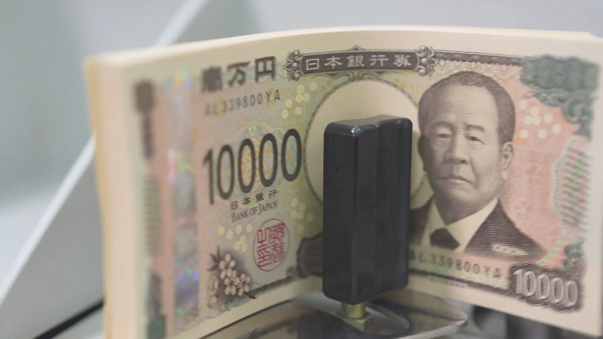 美日聯手干預匯市阻貶日圓　川普稱「支持日本」有助美利益