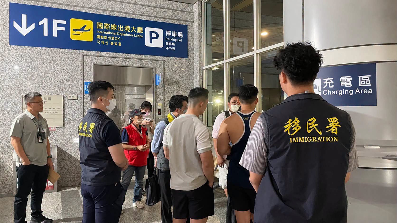 中國網紅以觀光名義來台招攬代孕,遭移民署火速驅逐出境,高雄市衛生局也重罰20萬元。(移民署提供)