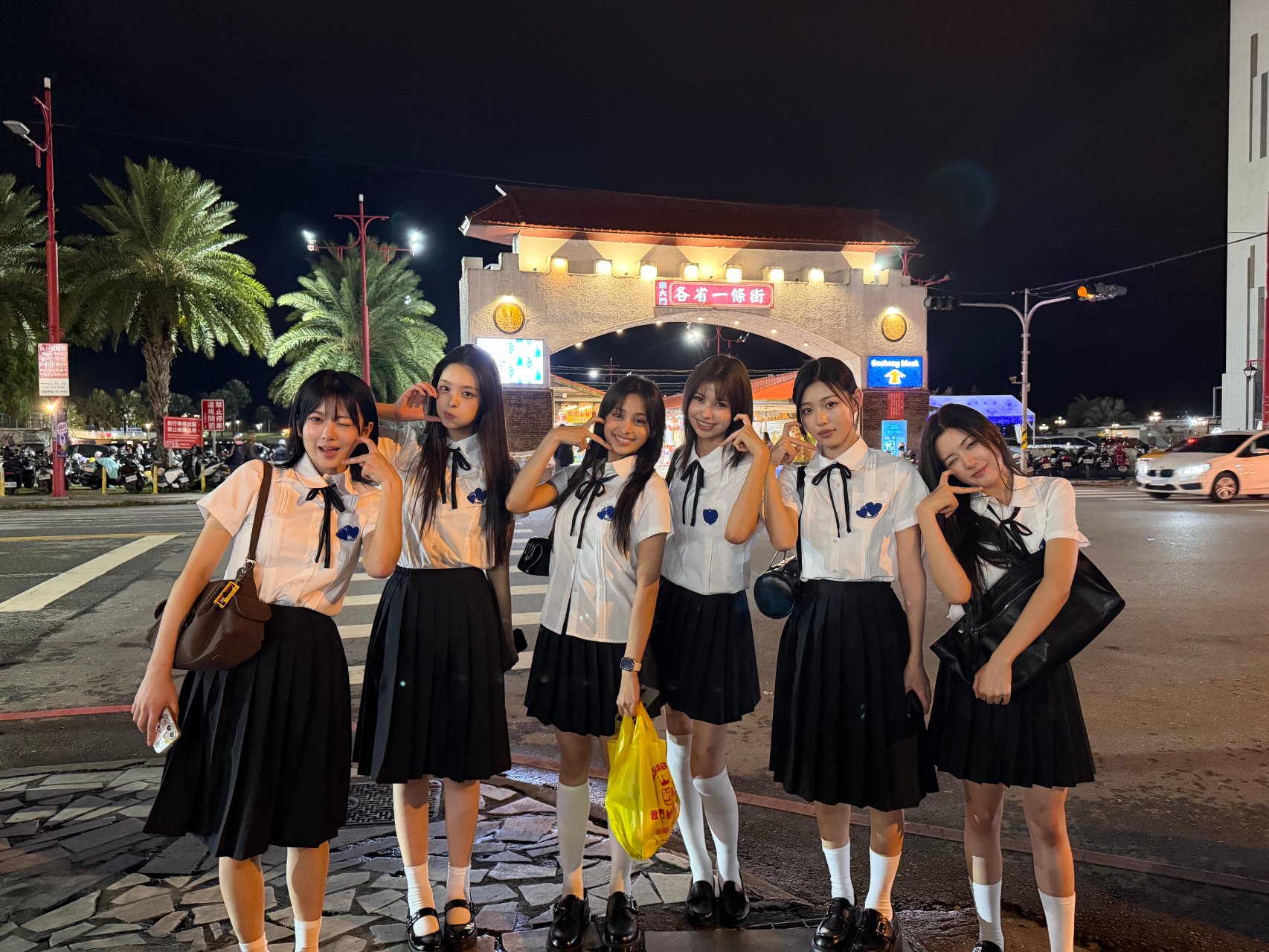 AtHeart平均年齡僅18歲,首度來台參加「2026花蓮韓流原聲演唱會」,帶來多首歌曲與粉絲互動。(TITAN CONTENT提供)