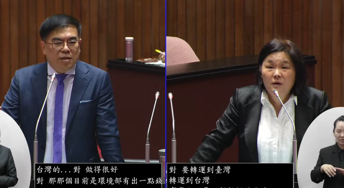 陳玉珍(右)提出將金門垃圾運往中國處理的構想。(翻攝自國會頻道YouTube)