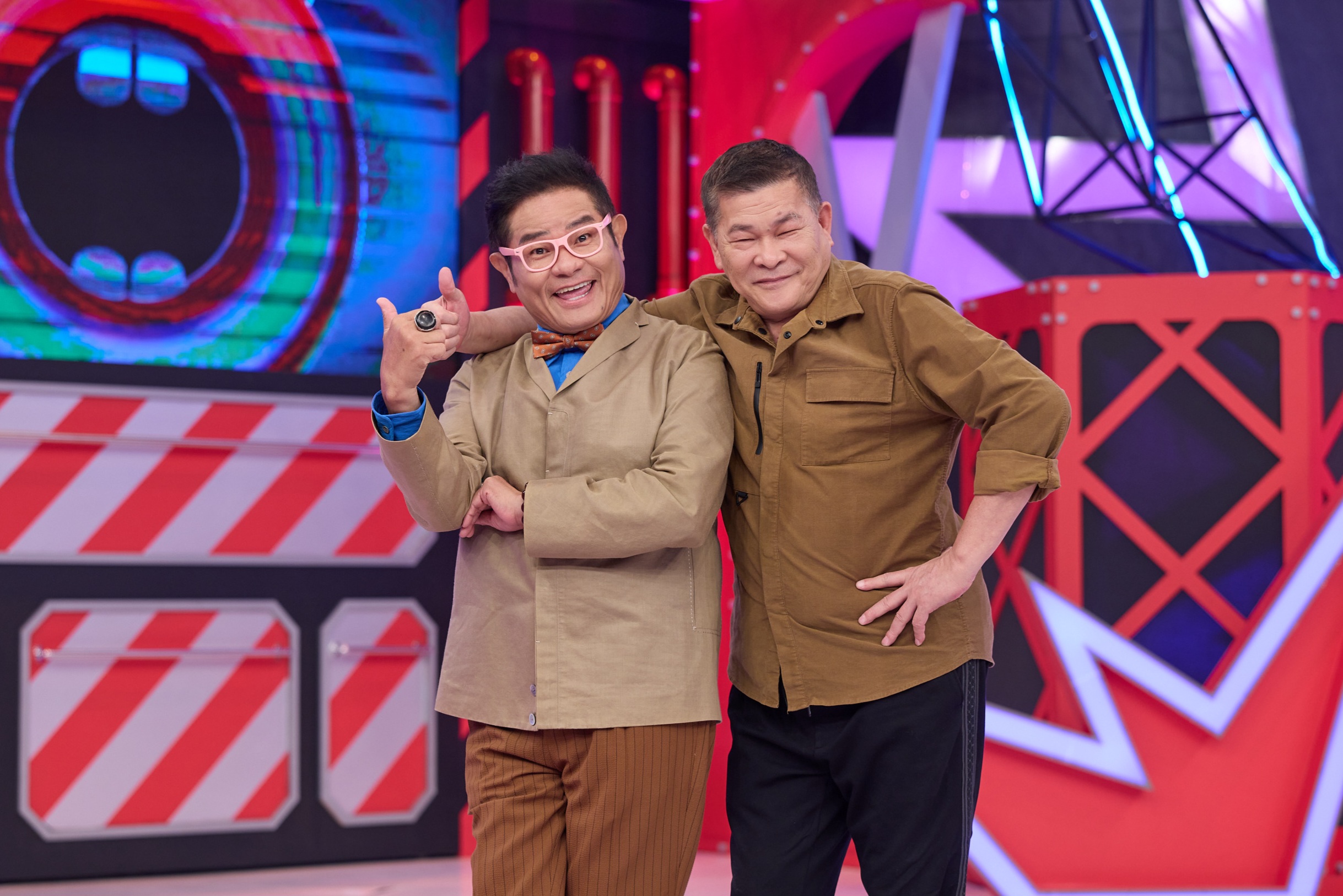 許效舜與澎恰恰出席記者會。(公視台語台提供)