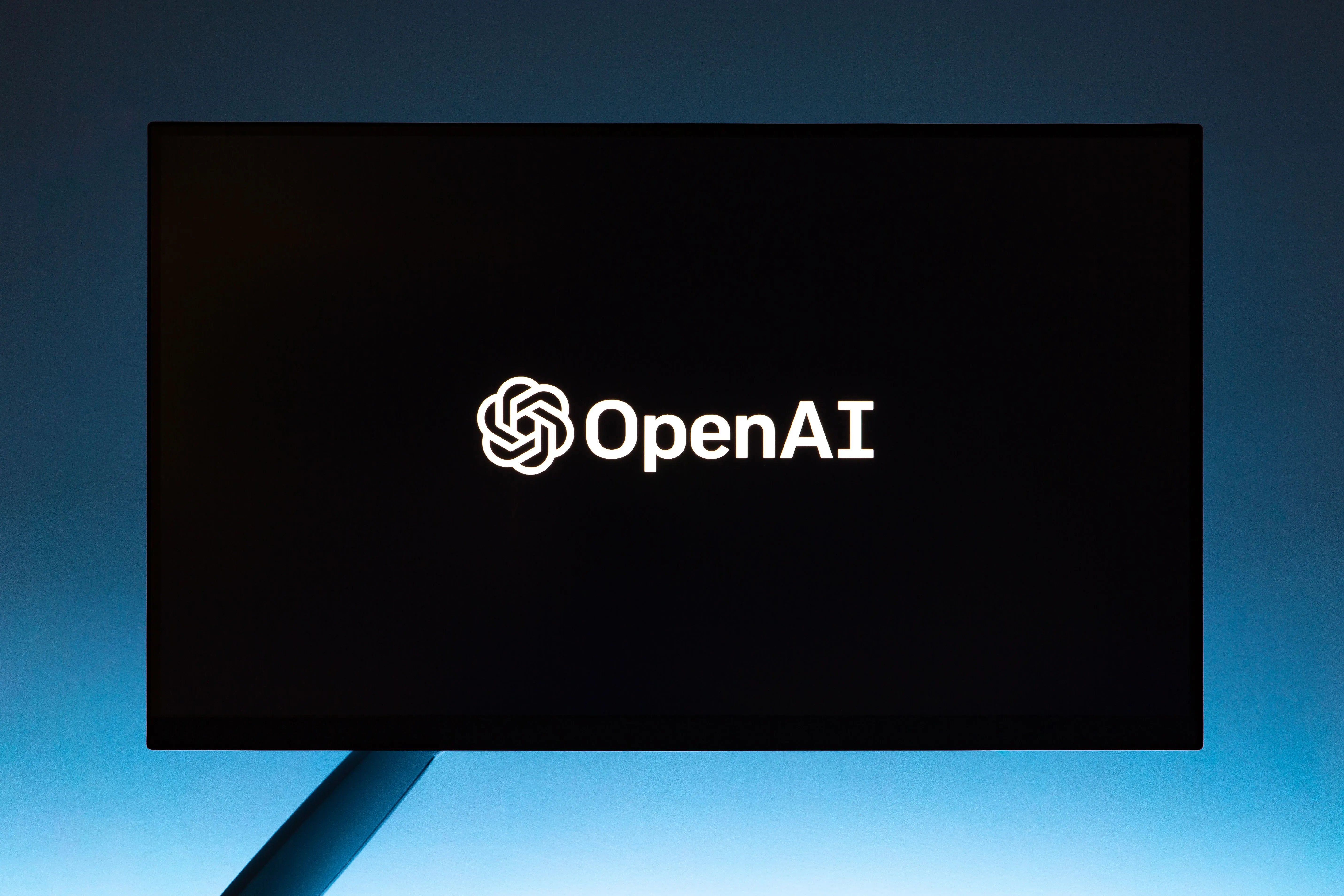 1萬個AI苦戰88小時！OpenAI稱破解千禧年數學難題　數學界還沒認證