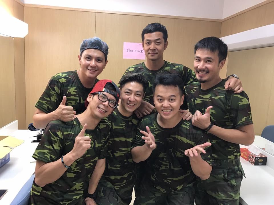 傅子純(右1)2010年演出《新兵日記》後,逐漸打開知名度,不過他今天傳出血癌病逝的消息。(翻攝自傅子純臉書粉專)