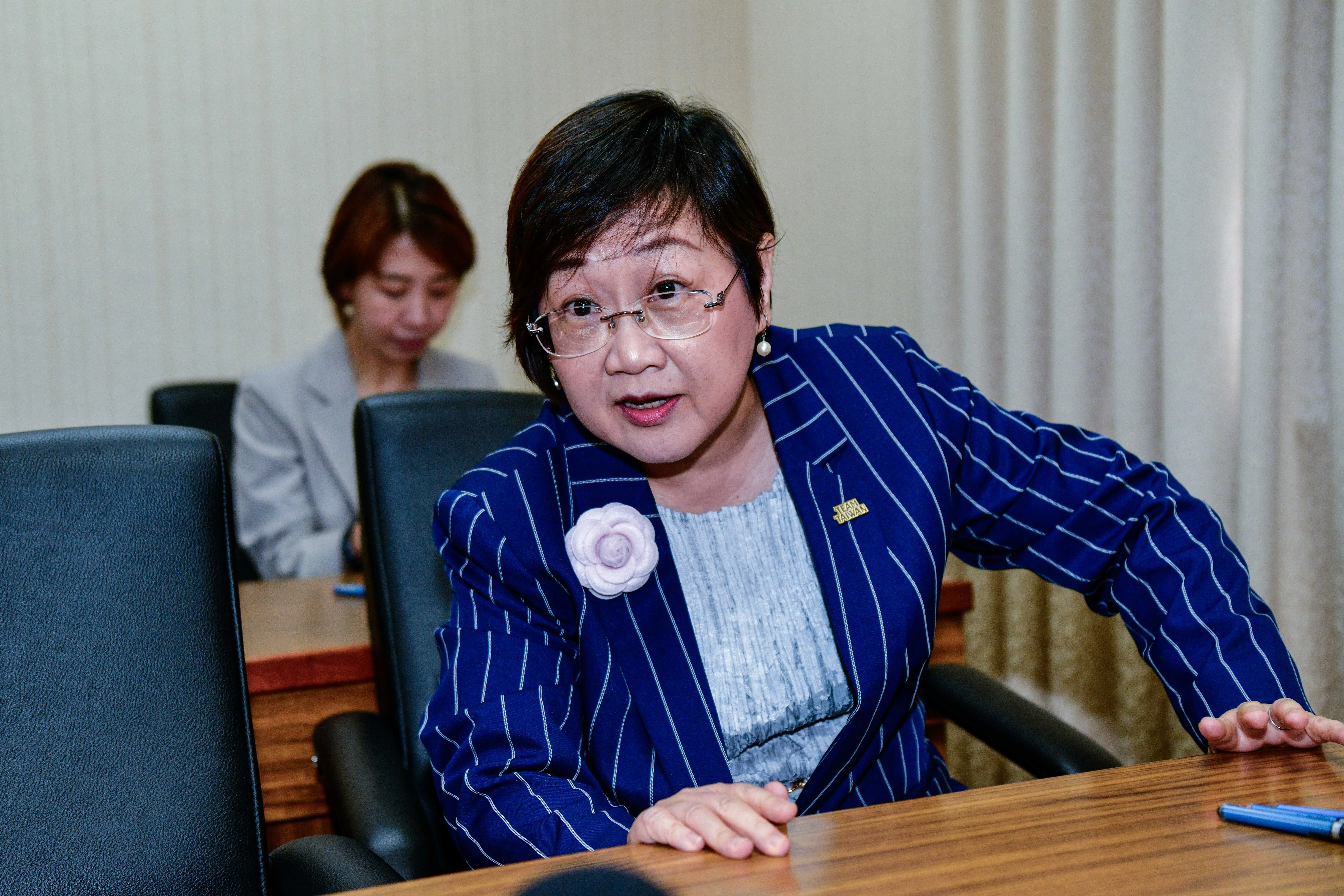 快訊／強調任職6年問心無愧遭人抹黑　徐佳青哽咽宣布辭僑委會委員長