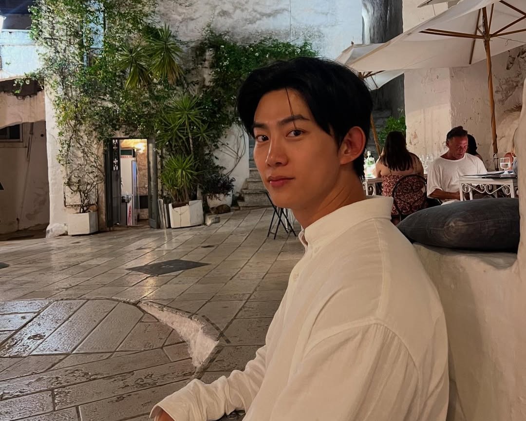 韓國男藝人玉澤演近期因拍戲而待在台中。(取自Instagram@taecyeonokay)