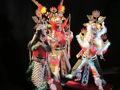 紙神明傳奇2／不是紙糊而已！神像有「筋骨皮肉」手腳還能動
