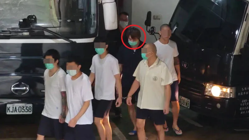 業績差逼「電擊耳舌、互舔下體精液漱口」！恐怖AI詐團極權控制　2萬人慘被騙9億...57人遭起訴