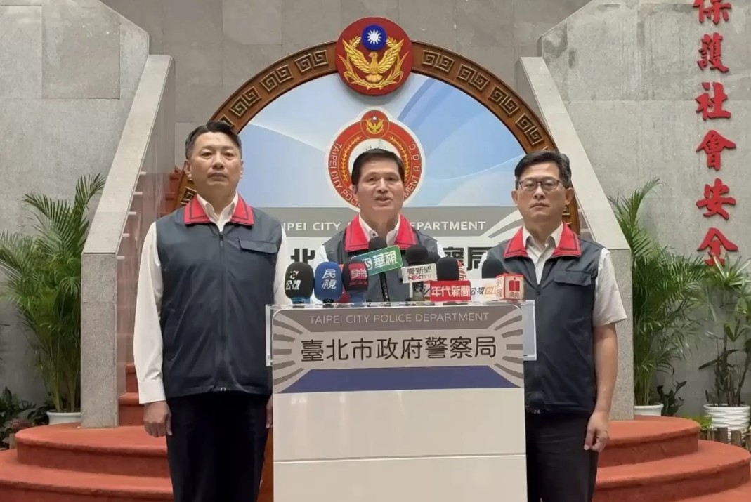 萬華分局搜索西門町男同志BDSM主題酒吧,引發執法過當爭議。(讀者提供)