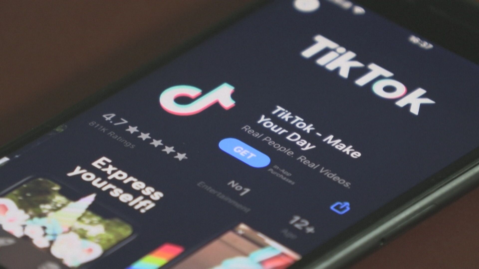 英國監管機構認定TikTok非法處理多達140萬名兒童資料,祭出新台幣4.9億元罰款。(AFP)
