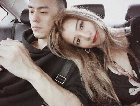 林珈安2018年與工作夥伴Freddy結婚。(翻攝自林珈安IG)