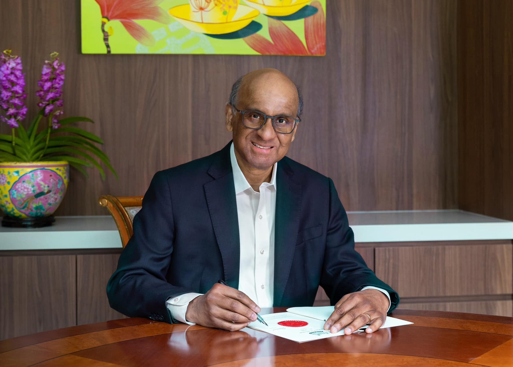 新加坡總統尚達曼宣布,4月23日為2025年全國大選提名日。(翻攝Tharman Shanmugaratnam臉書)