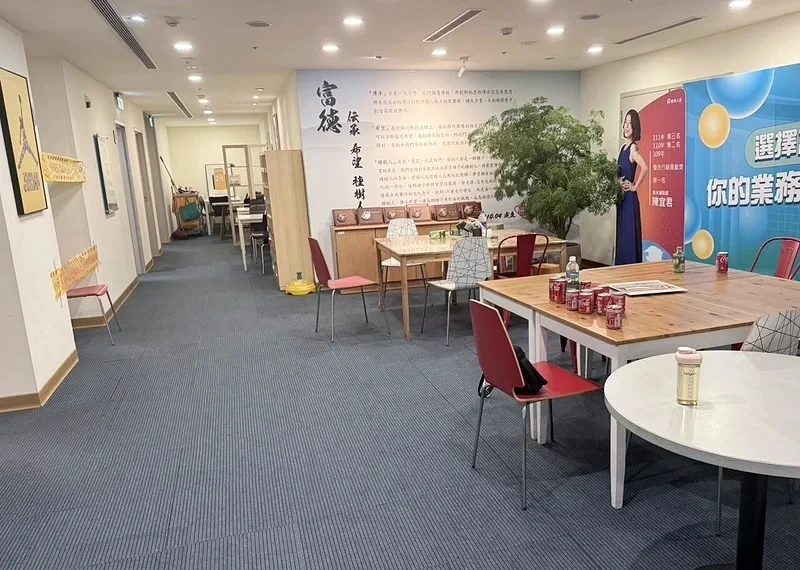 最新傷勢曝光！富邦人壽喋血凶嫌身藏3把水果刀　現場留「遺失身分證」疑誤導辦案