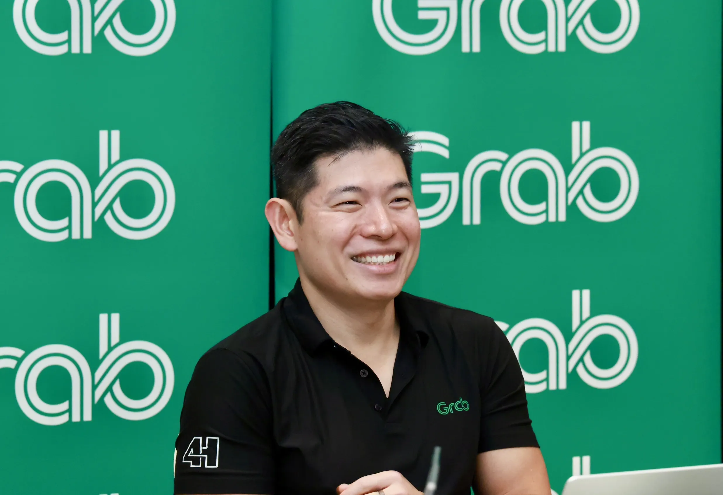 Grab秀誠意2／Uber Eats不吞忍　Grab陳炳耀撞上外送專法漲價議題未表態