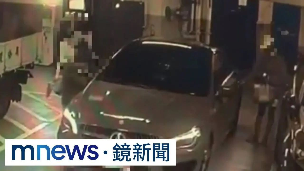 孕婦開車接孩竟被尾隨　怪婦「偷上車躲後座」