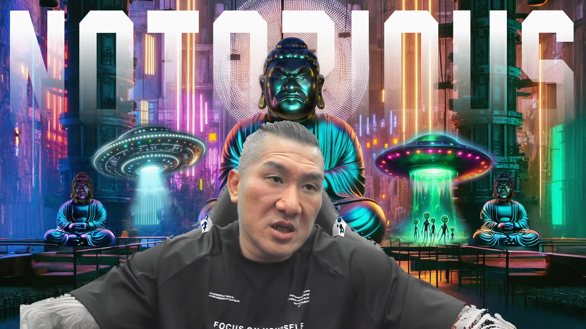 館長直播反擊昔日員工爆料。(翻攝自館長惡名昭彰 YT頻道)
