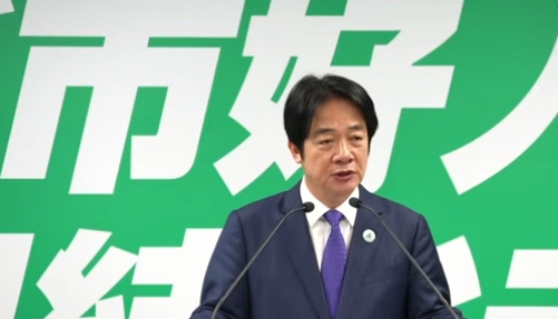 賴清德轟國共「以和平包裝統一」。(取自民進黨直播)