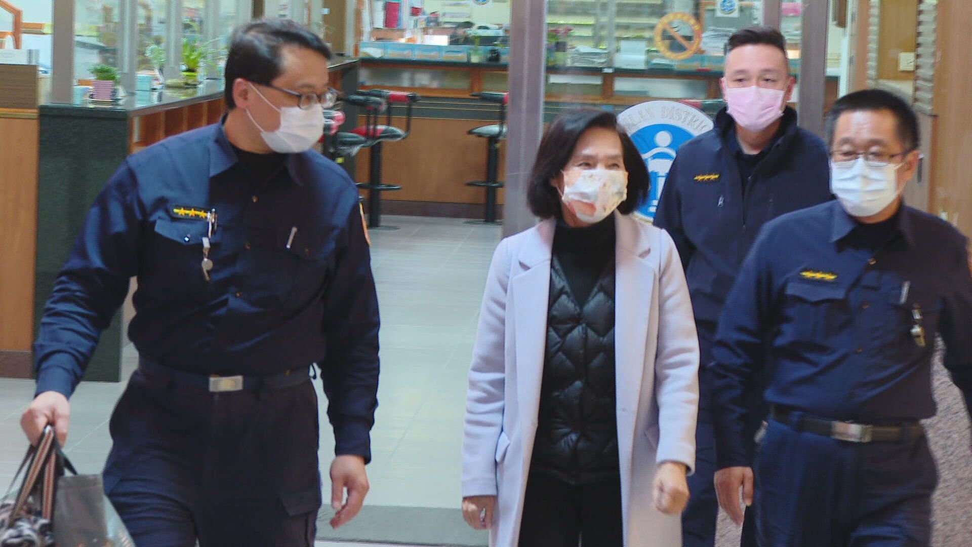 宜蘭縣長林姿妙17日再度被傳喚,說明宜蘭縣政府弊案。