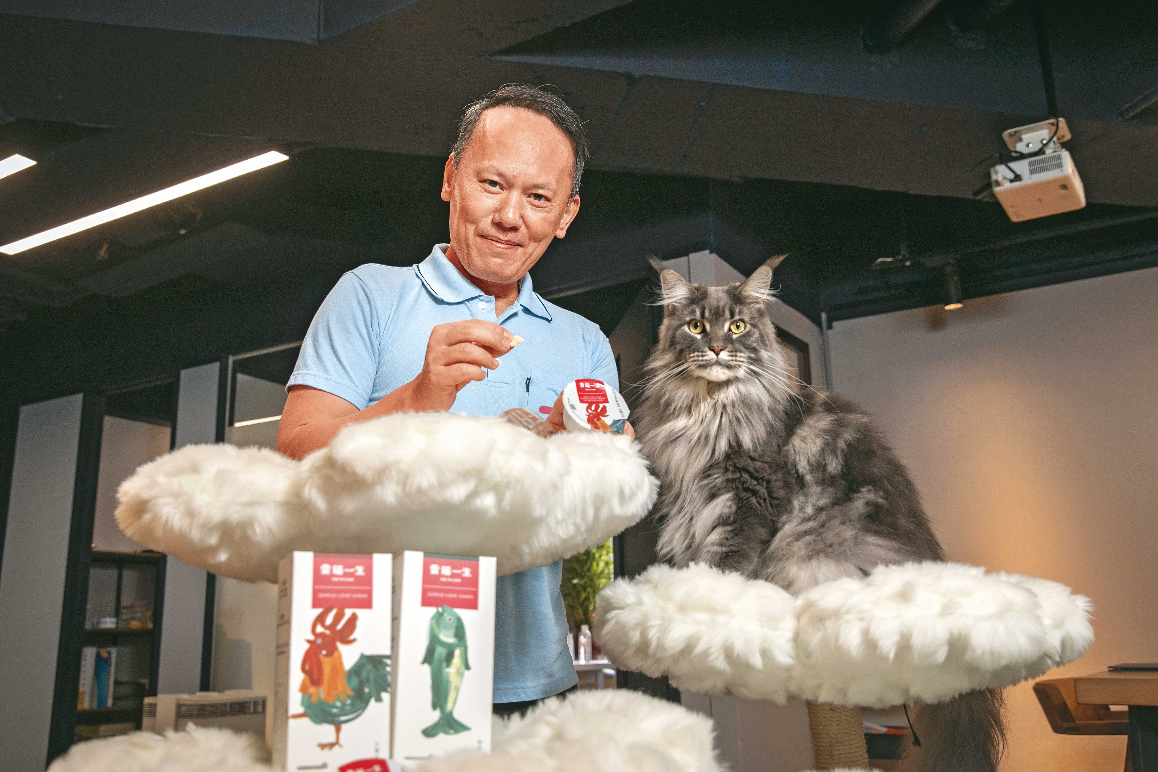 詹岳霖卸任泰山董事長10年,創辦寵物品牌「愛貓一生」力拚東山再起。