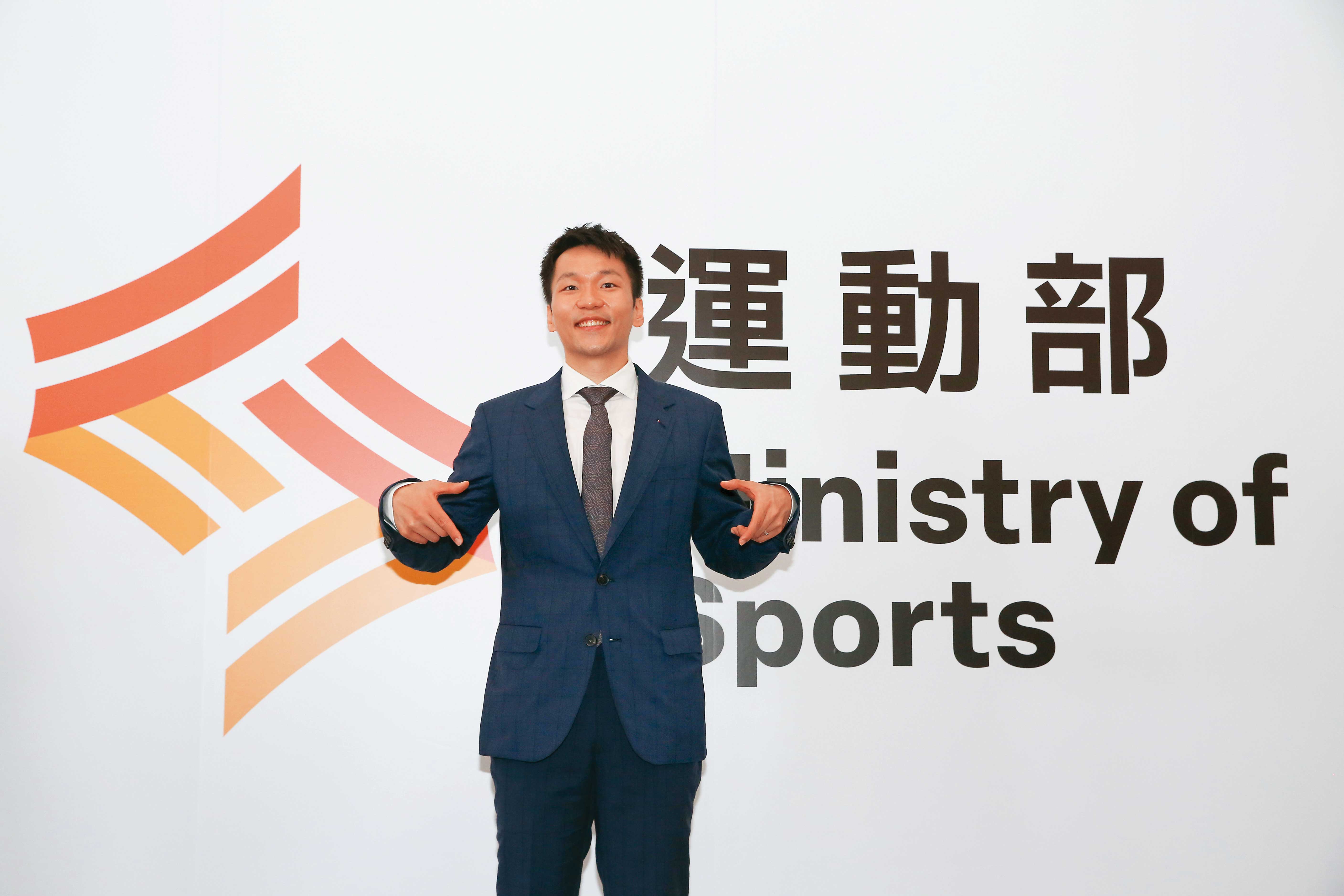 運動部明年將推出「運動幣」,每份面額500元,預計發放60萬份,採登記抽籤方式辦理。(鏡報董孟航)