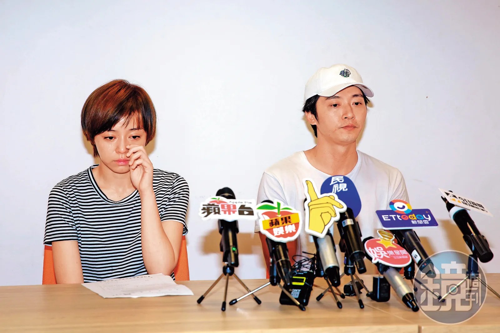 王瞳與馬俊麟合作《大時代》假戲真做爆婚外情,馬妻憤而提告侵權,兩人隨後開記者會淚崩道歉認錯。(本刊資料照)