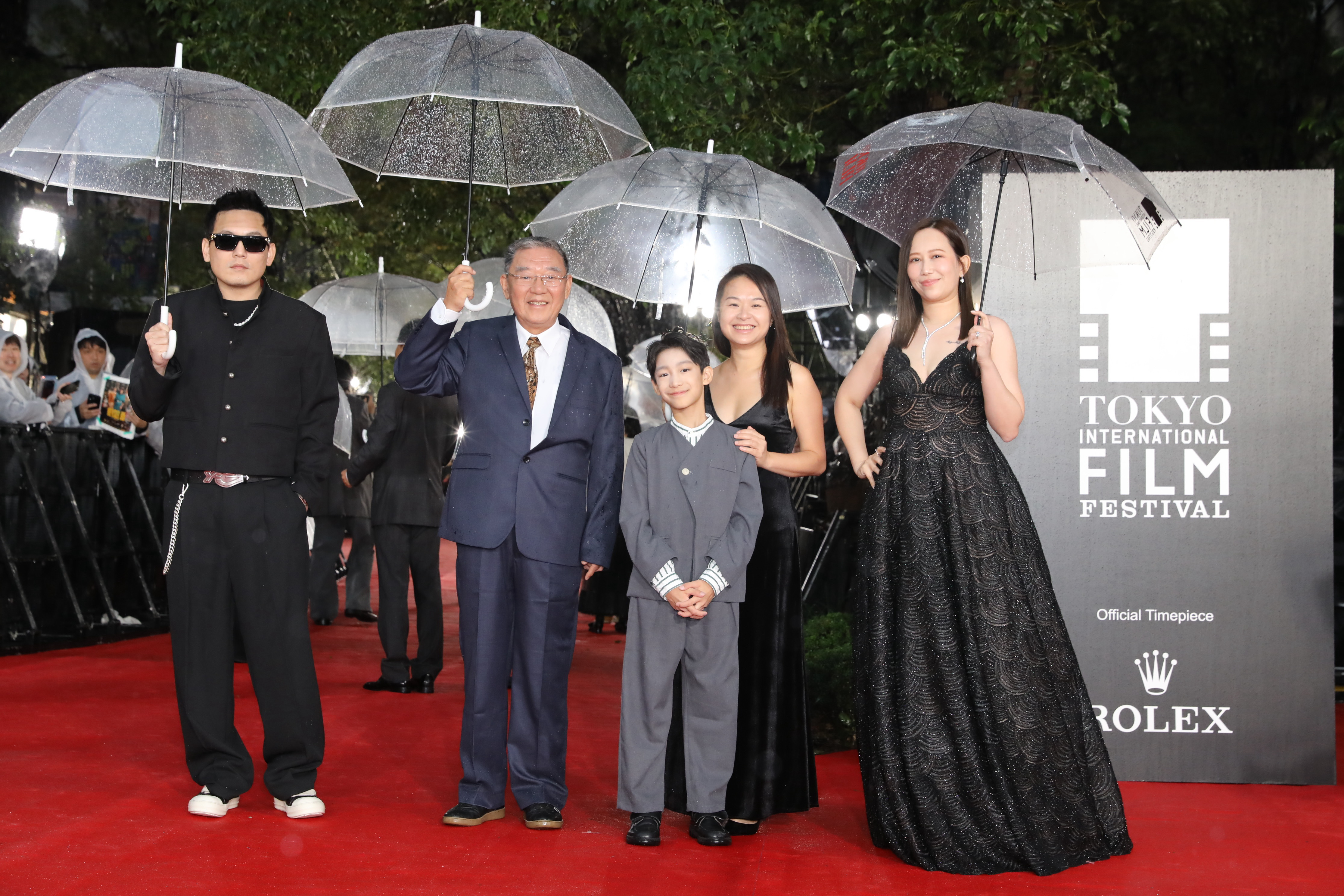 電影《我的棋王爺爺》(The Grandmaster's Gift)入選2026東京國際影展 ,春風(左一)等人出席相關活動。(東京影展提供)