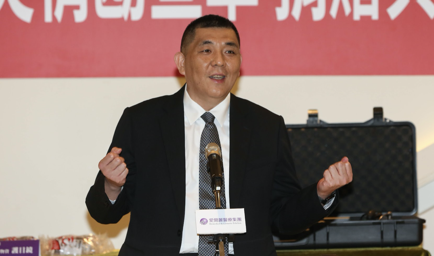 7月剛退休！前新北消防局長黃德清「胃痛住院3天」離世　享壽61歲