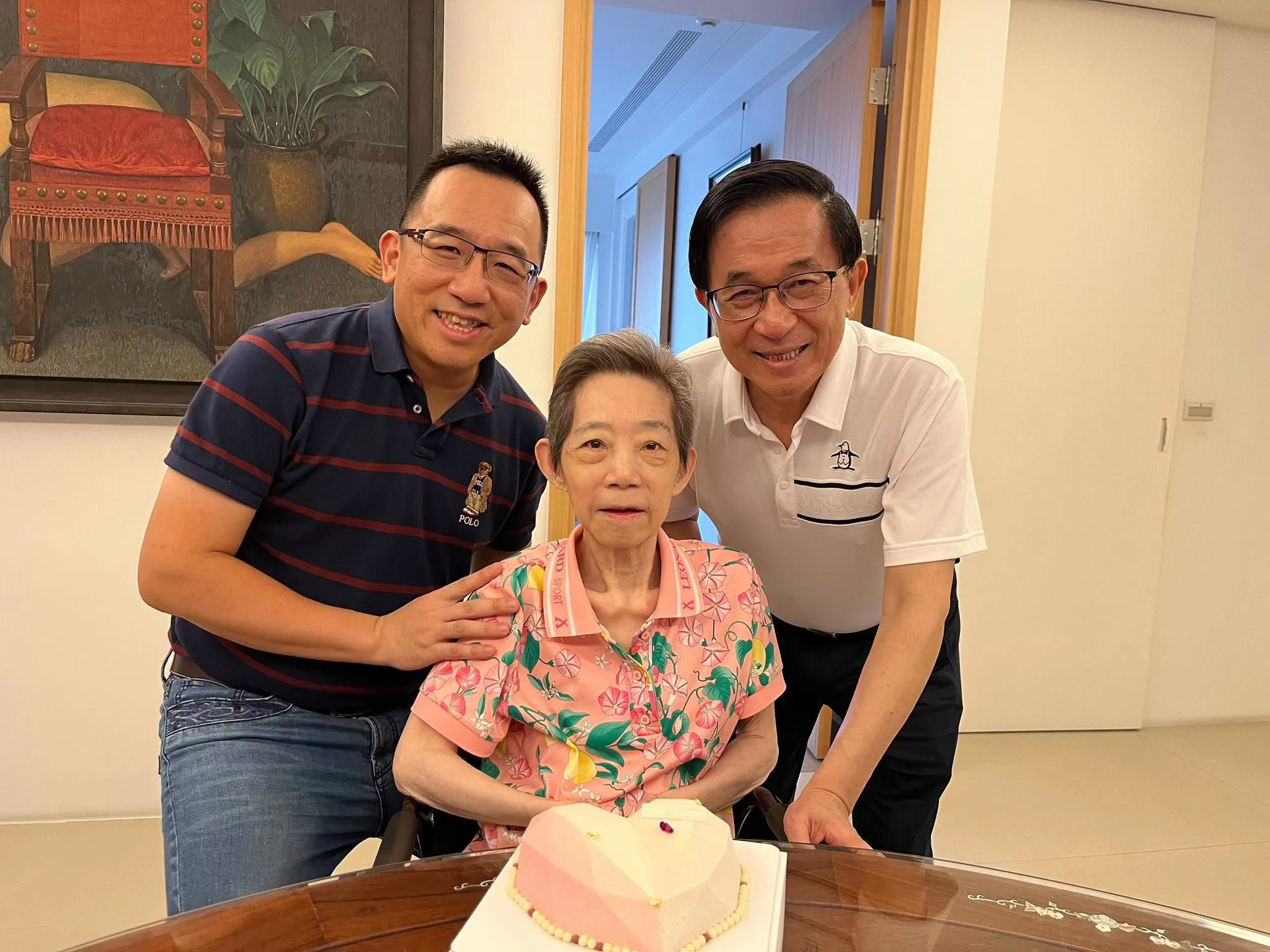 陳水扁謝陳致中「站在前面幫擋子彈」　虧兒子發福：脆友說你看起來跟我差不多大了