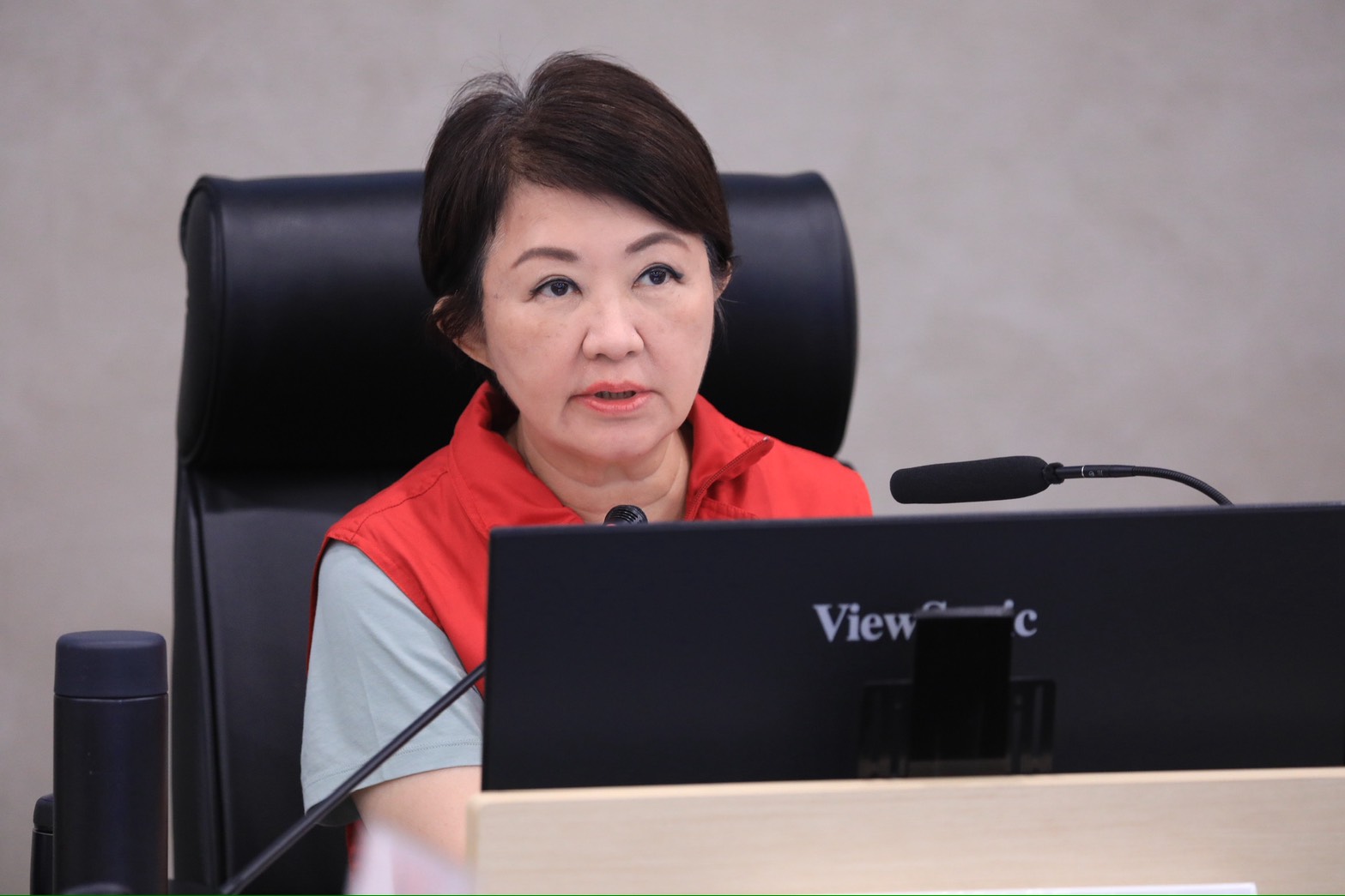 盧秀燕呼籲市民待在家中、減少外出。(台中市政府提供)